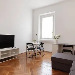 Youhosty - Correggio 55 B Appartamento Milano